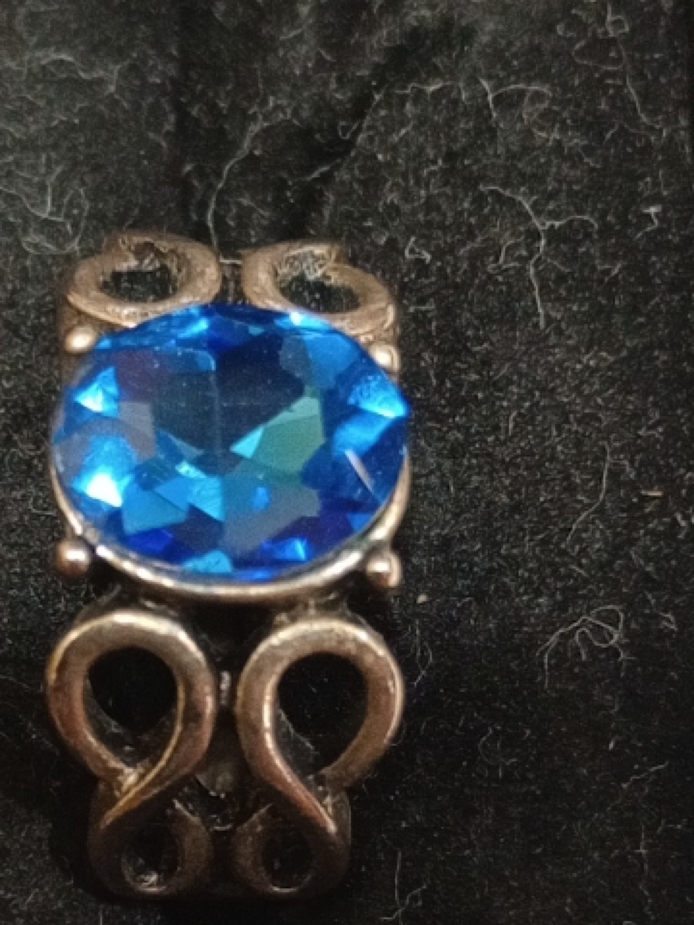 Vintage Jewelry Lot With Rings Bracelets Brooches SCROLL TO SEE LOT